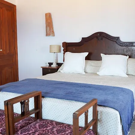 Hotel Colom *