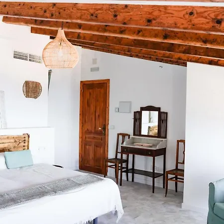 Hotel Colom *