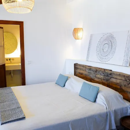 Colom Hotel *